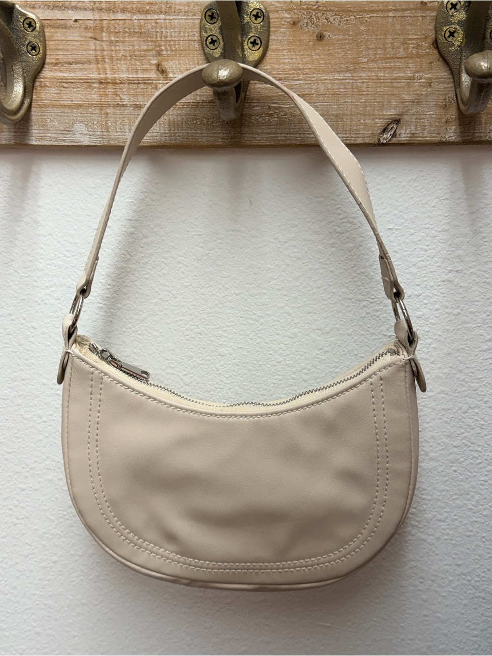 H&M Neutral Cream Shoulder Bag - Minimalist Women's Hobo